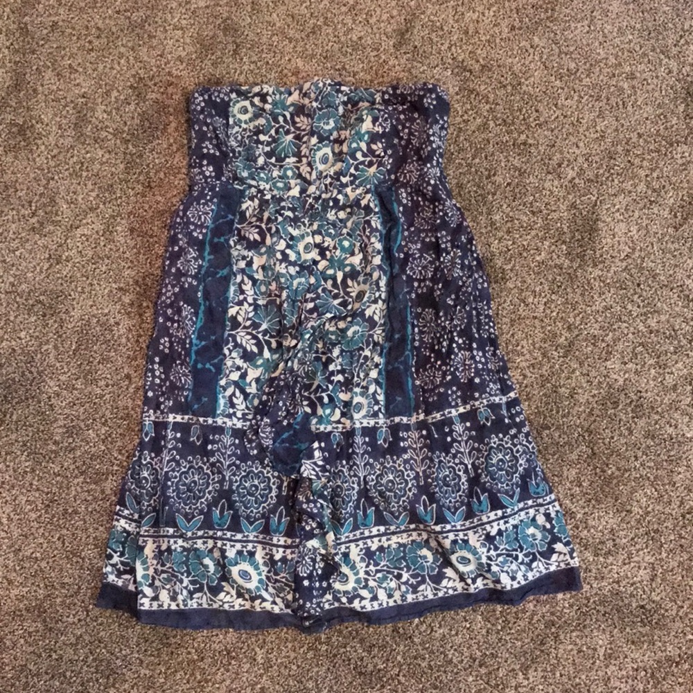 Strapless dress